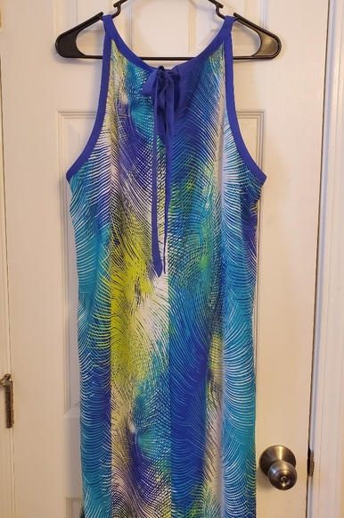 Sundress - Picture 2 of 4